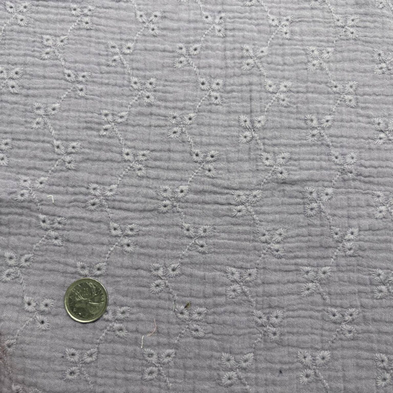 tissus autre textures gris brodé