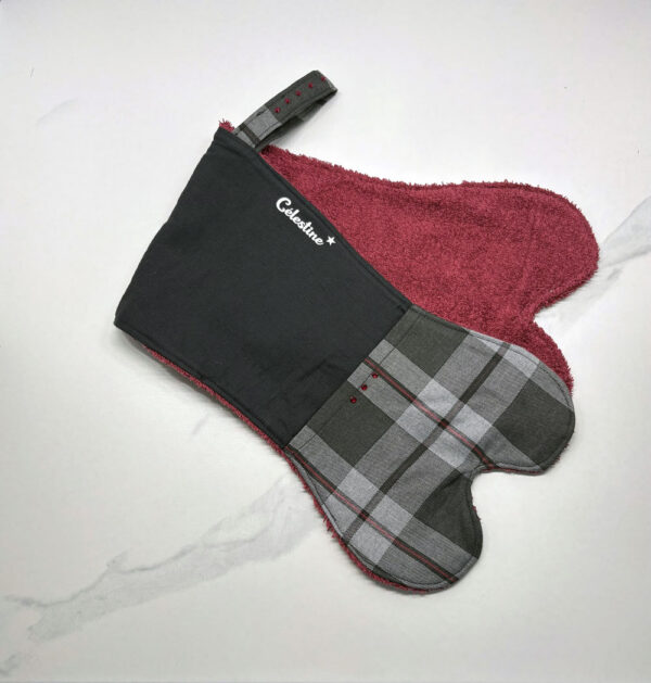 essuie-patte chien carreaux noir gris et rouge